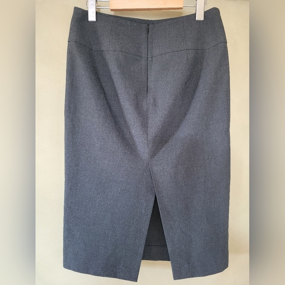 Zara Basic | Formal Pencil Skirt in Black with Back Slit, Size S - Picture 1 of 5